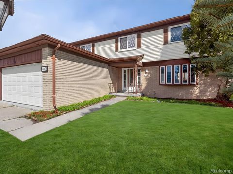 Tiny photo for 4667 Bloomfield Drive, Sterling Heights City, MI 48310 (MLS # 20261021367)