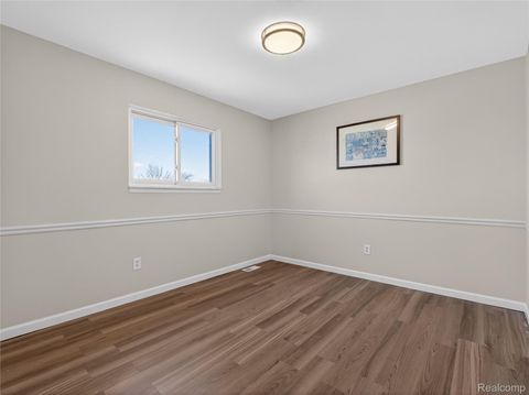 Tiny photo for 4667 Bloomfield Drive, Sterling Heights City, MI 48310 (MLS # 20261021367)