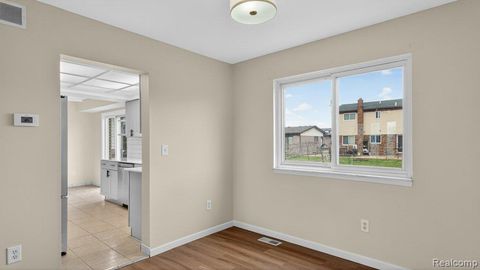 Tiny photo for 4667 Bloomfield Drive, Sterling Heights City, MI 48310 (MLS # 20261021367)