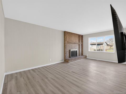 Tiny photo for 4667 Bloomfield Drive, Sterling Heights City, MI 48310 (MLS # 20261021367)