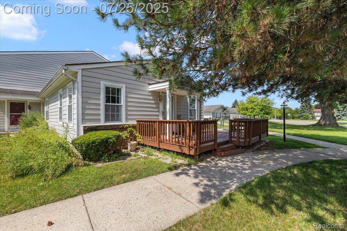 39869 Village Wood Lane