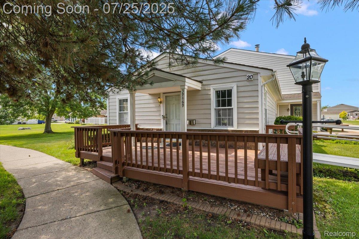 39869 Village Wood Lane