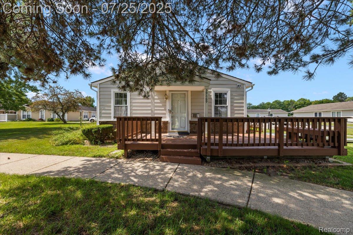 39869 Village Wood Lane
