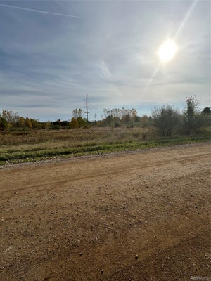 ADDRESS PRIVATE, LENNON, MI 48449 - Image 650cf2806df27a6d5dbed0fdce2b4ee1/3168644718
