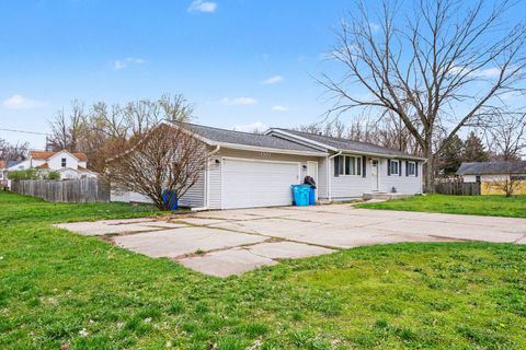 Tiny photo for 1303 Marion Street, Niles City, MI 49120 (MLS # 69026013594)