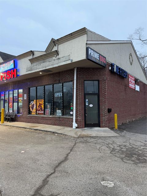 19005 Telegraph Detroit City MI 48219