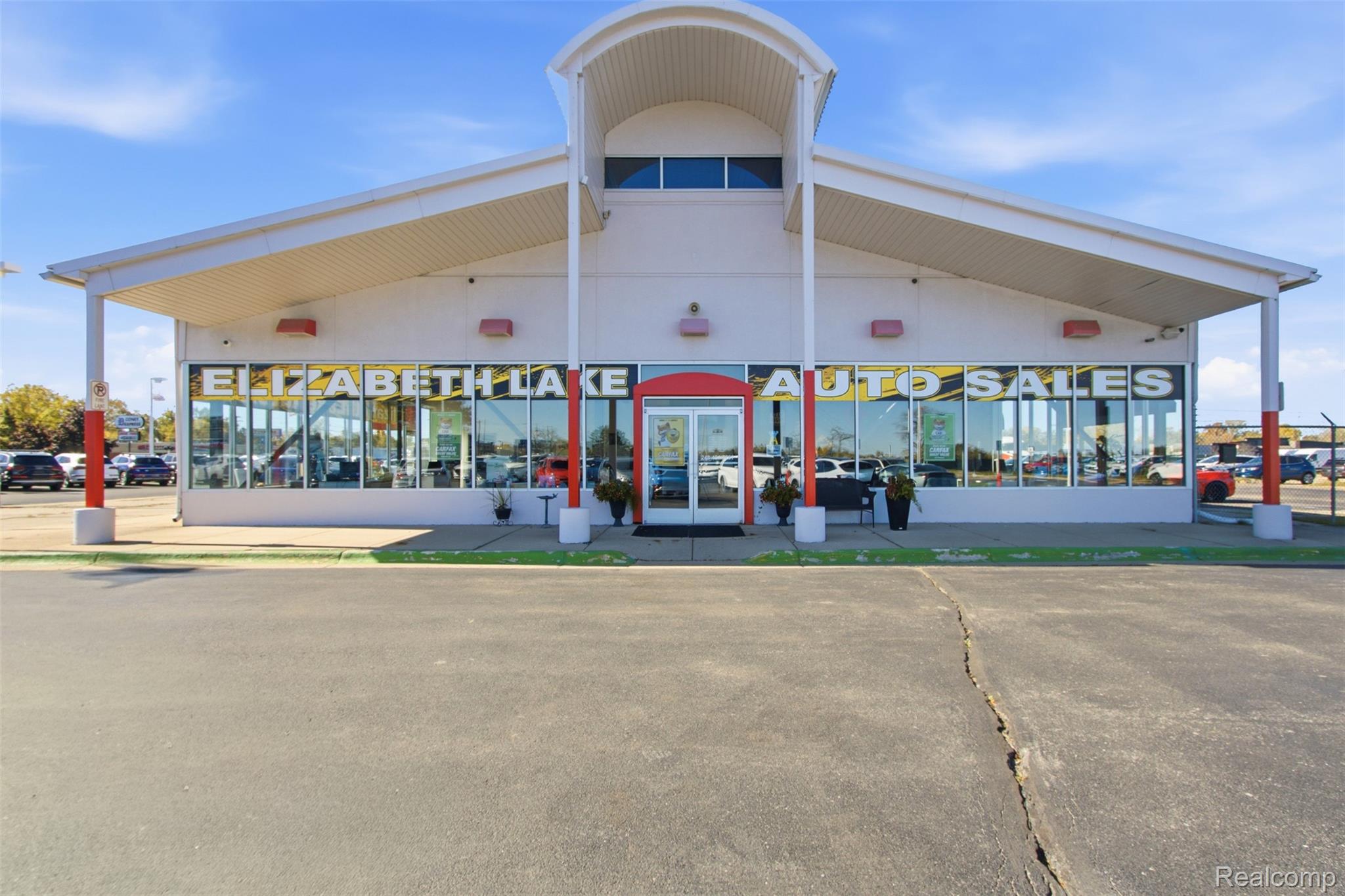 2200 Elizabeth Lake Road