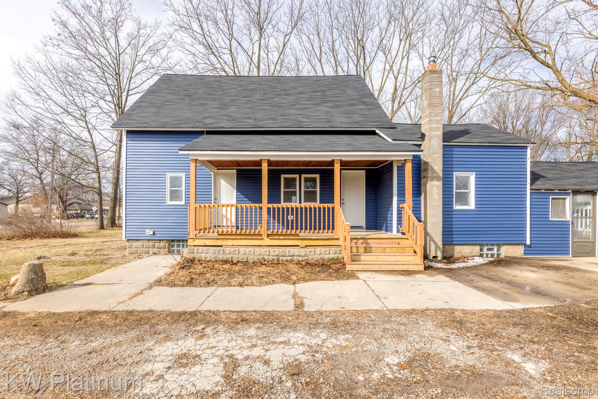 2819 Ravenswood Road