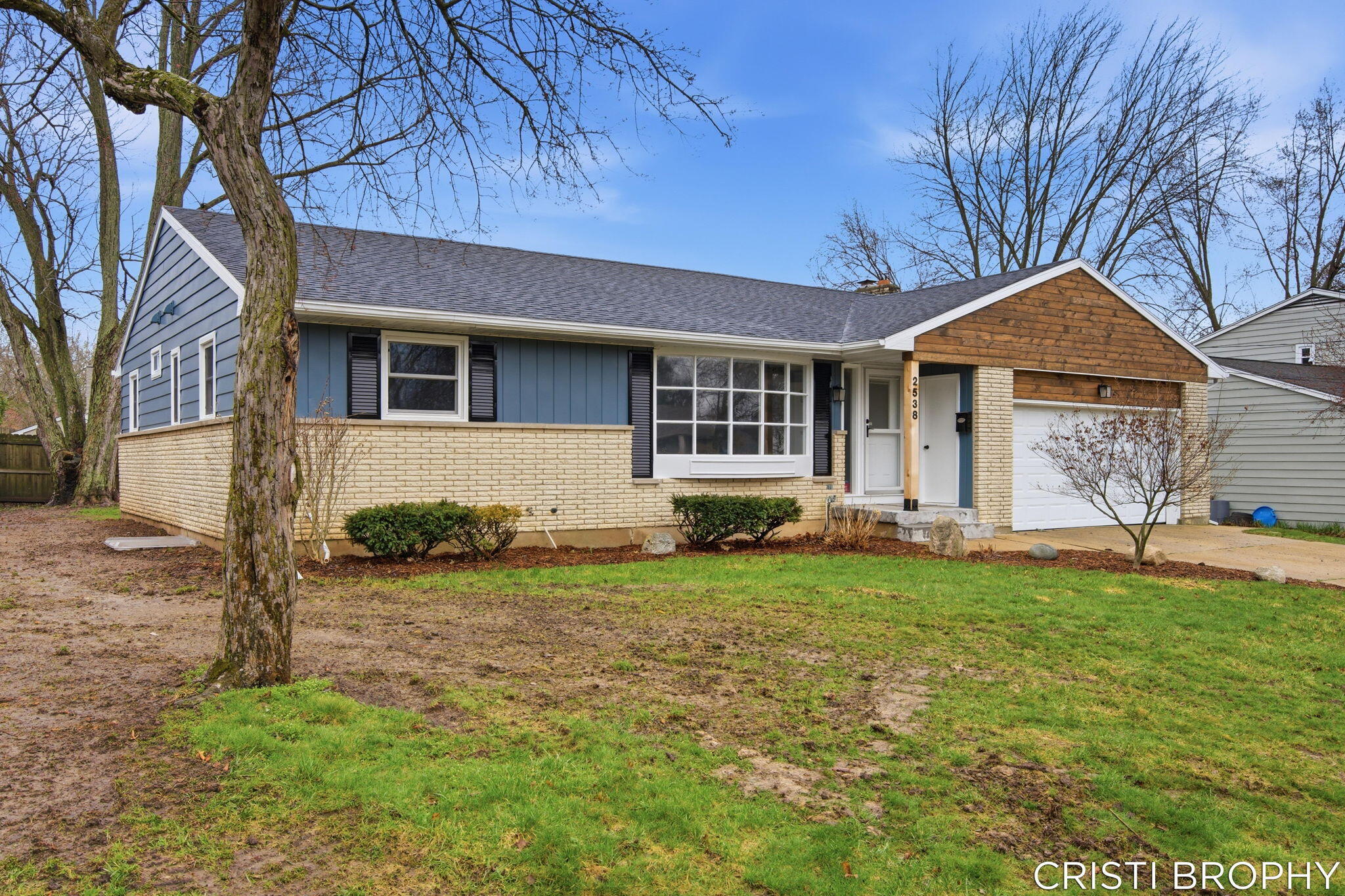 2538 Berwyck Road SE