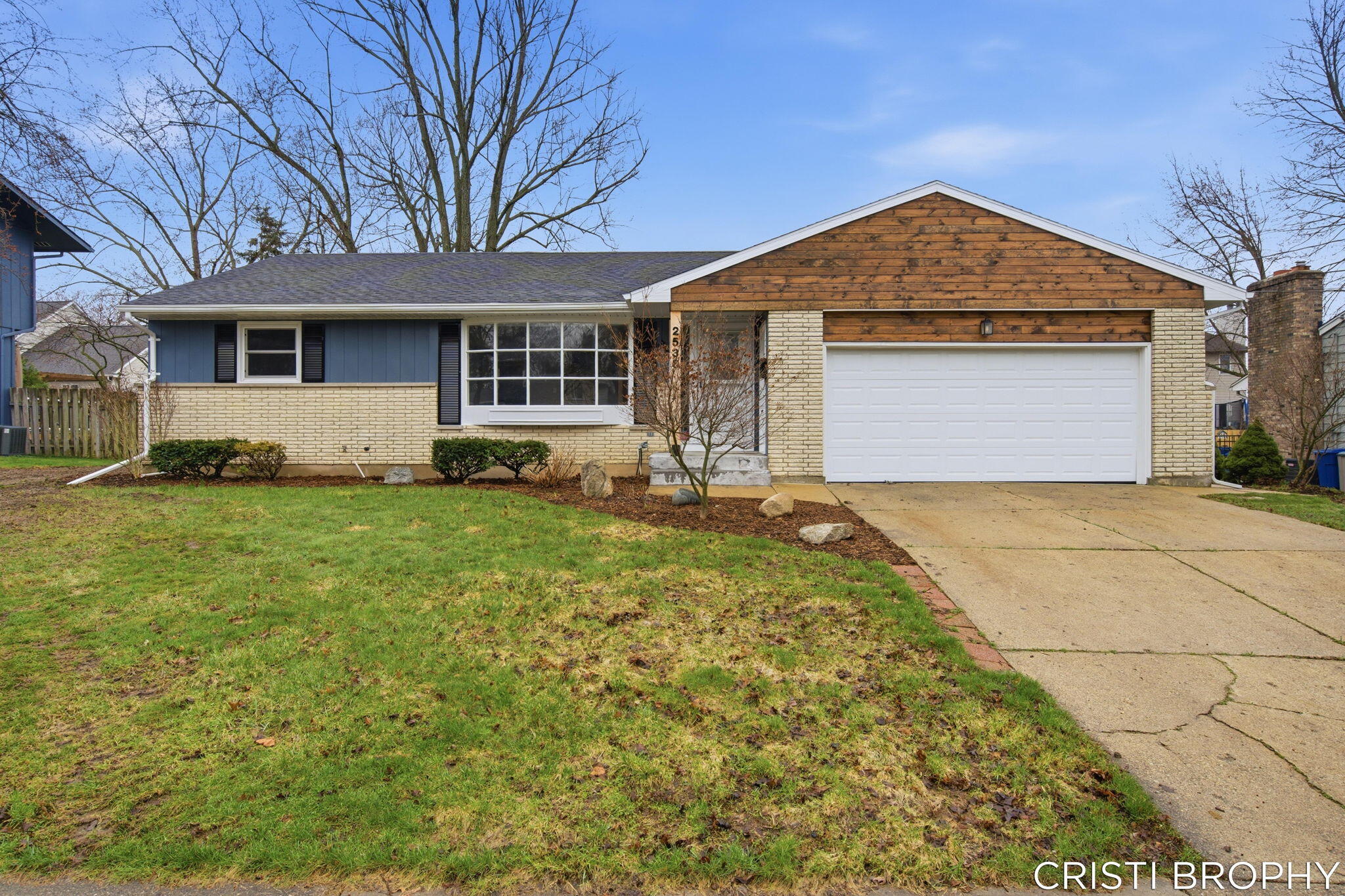 2538 Berwyck Road SE