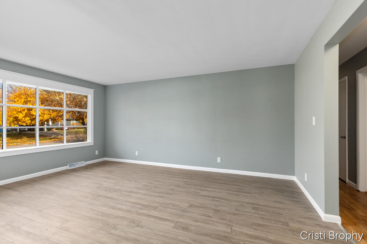 2538 Berwyck Road SE