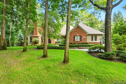 6228 Windemere Point Hamburg Township MI 48116