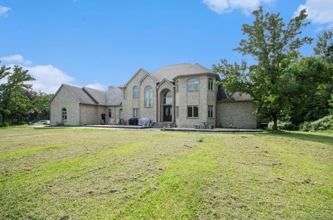 4196 Kensington Road Brighton Township MI 48380