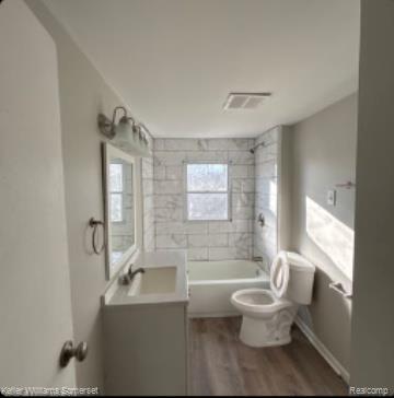 21356 Westview Avenue