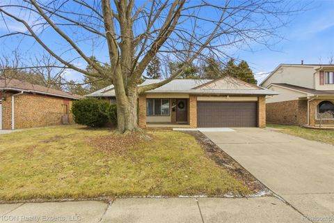 28230 Armanda Drive Warren City MI 48088