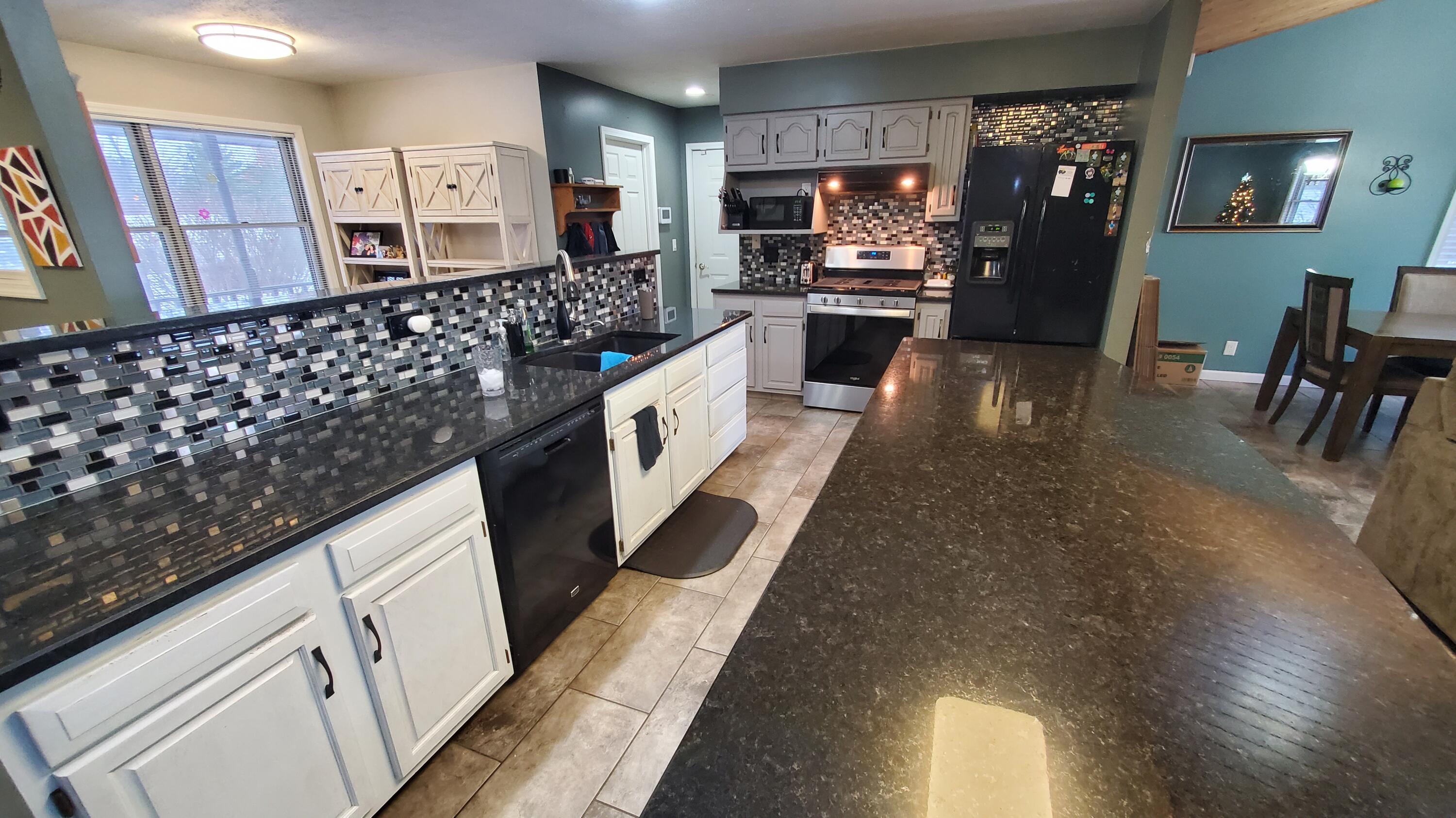 128 Wooden Key Drive