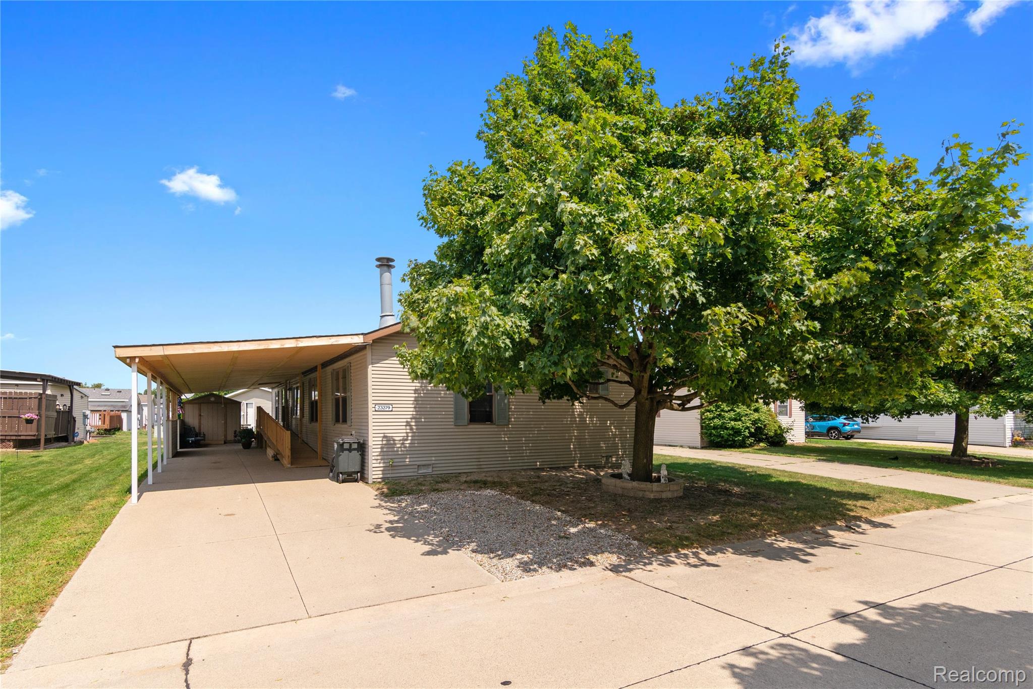 23279 Crystal Drive