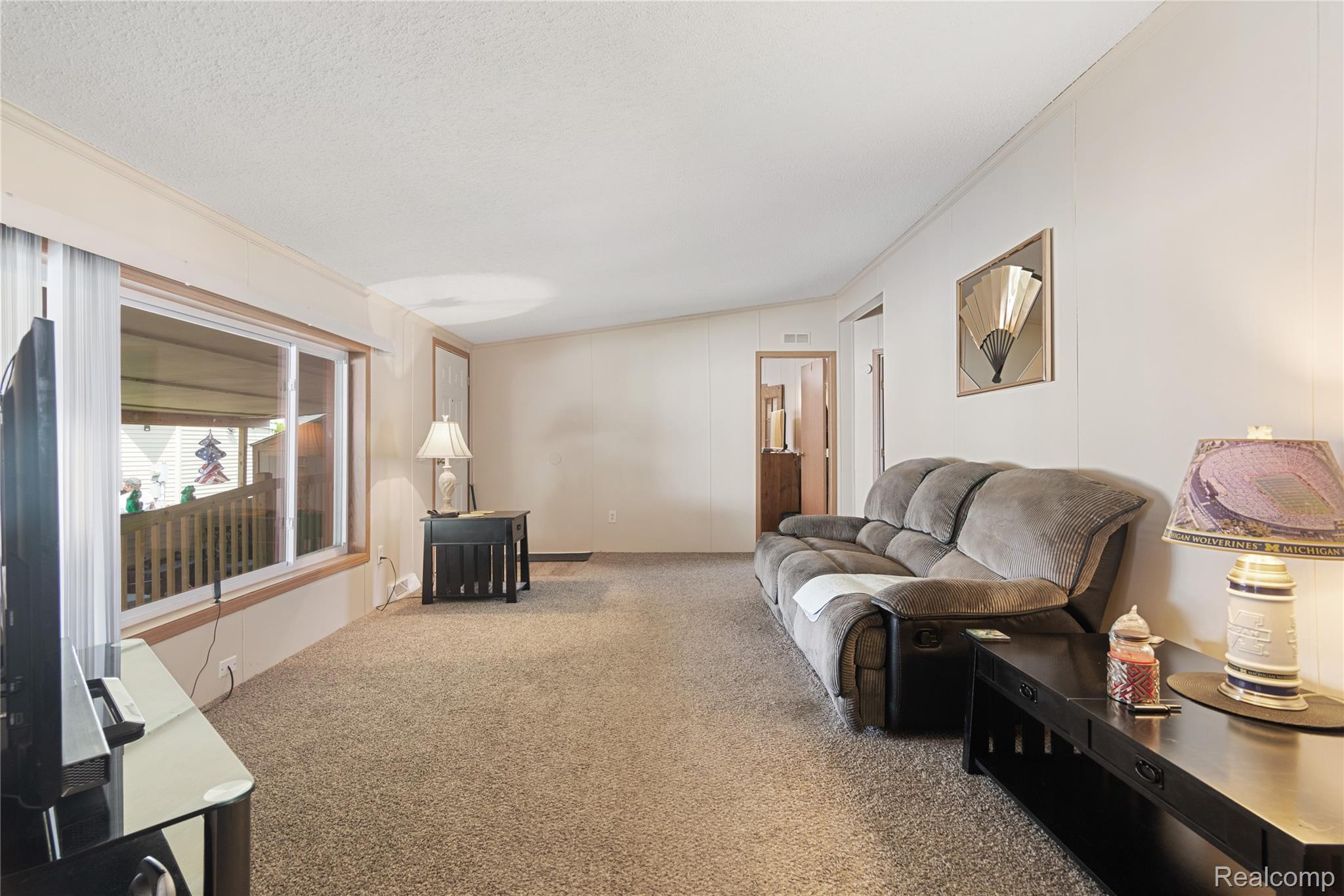 23279 Crystal Drive