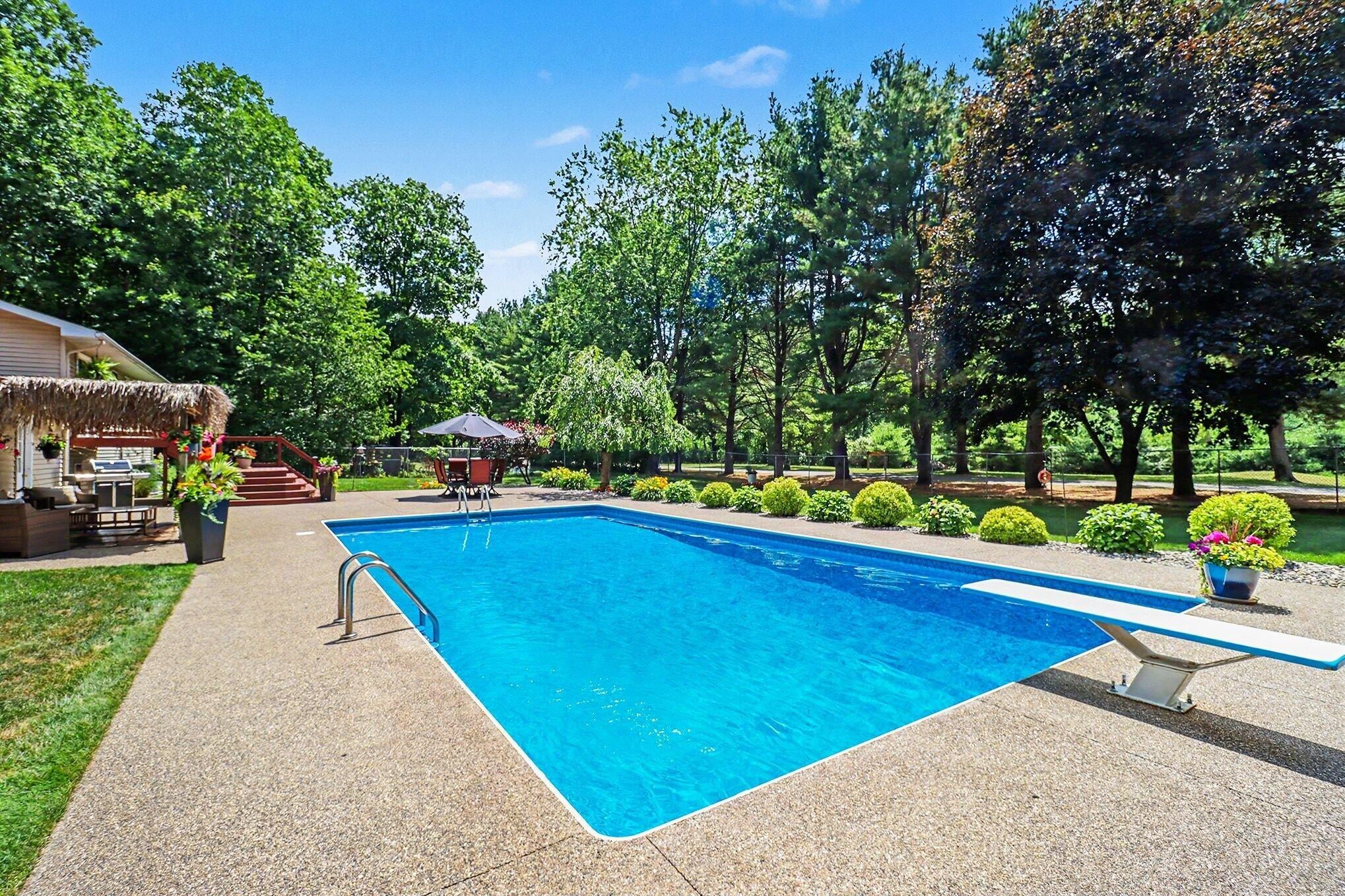 19505 Ottawa Lane