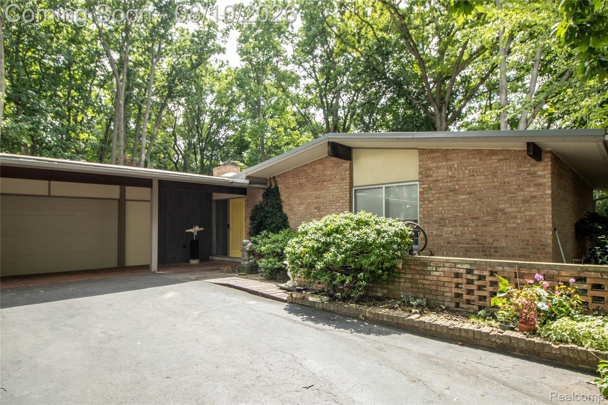9302 Green Tree Drive
