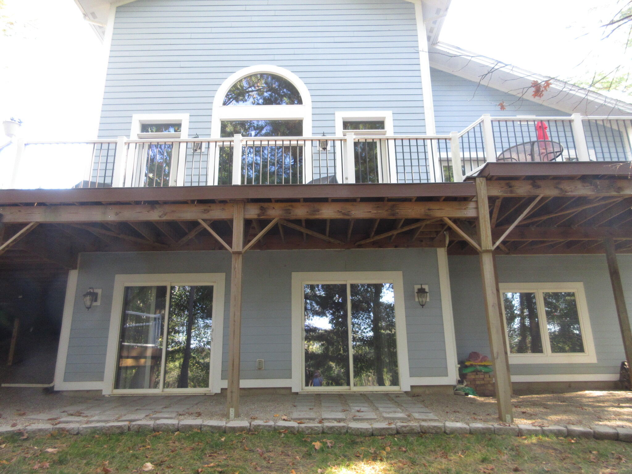 10456 Oak Shore Dr. Drive