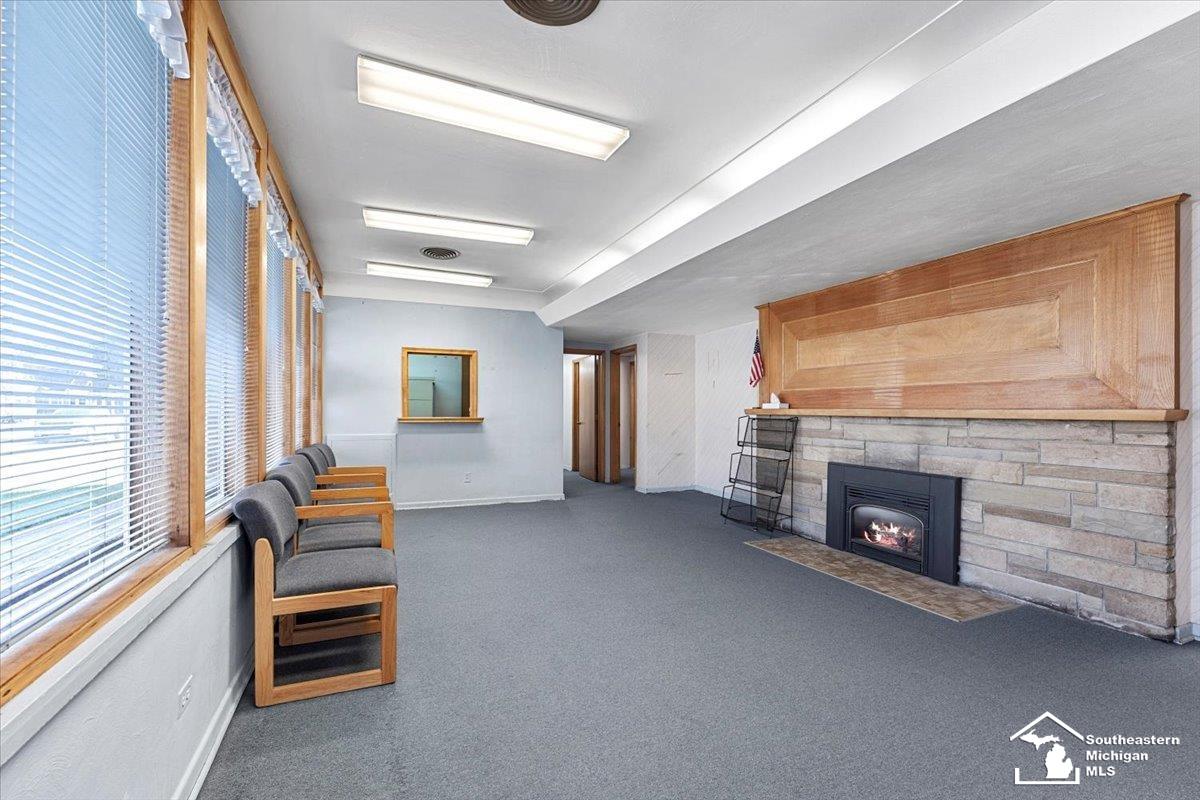 19003 Ecorse Ecorse Road