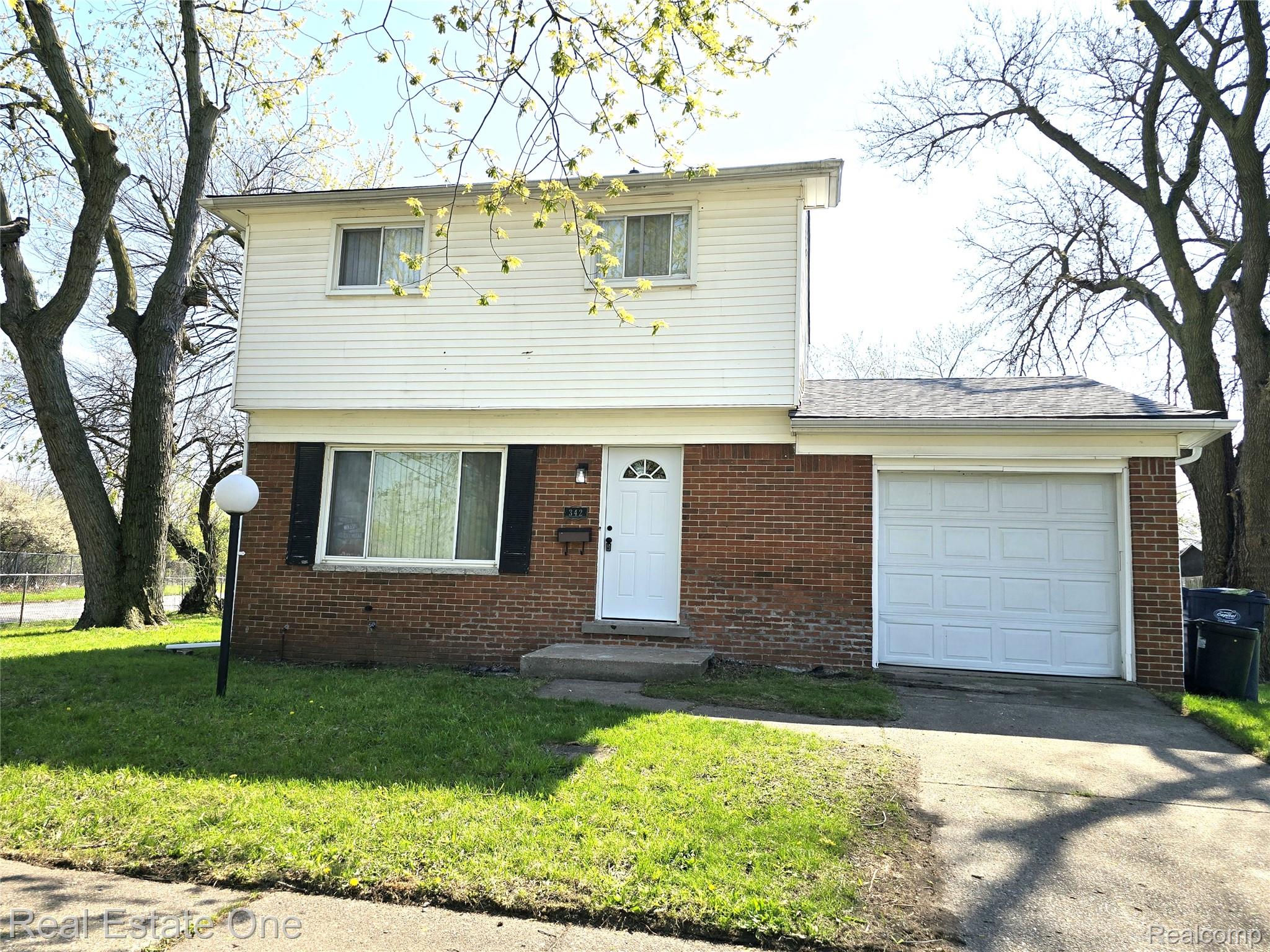 342 Melvin Street