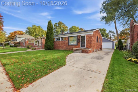 Tiny photo for 2932 Maplewood Avenue, Royal Oak City, MI 48073 (MLS # 20261083183)