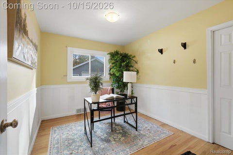 Tiny photo for 2932 Maplewood Avenue, Royal Oak City, MI 48073 (MLS # 20261083183)