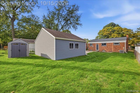 Tiny photo for 2932 Maplewood Avenue, Royal Oak City, MI 48073 (MLS # 20261083183)