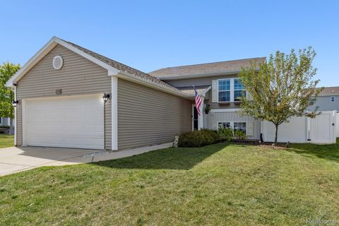 Photo of 2735 Au Gres River Drive, Fowlerville Village, MI 48836 (MLS # 20251041712)