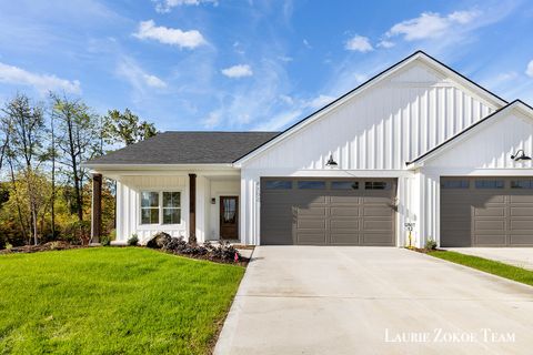 4302 Tallman Woods Drive NW 12 Walker City MI 49534