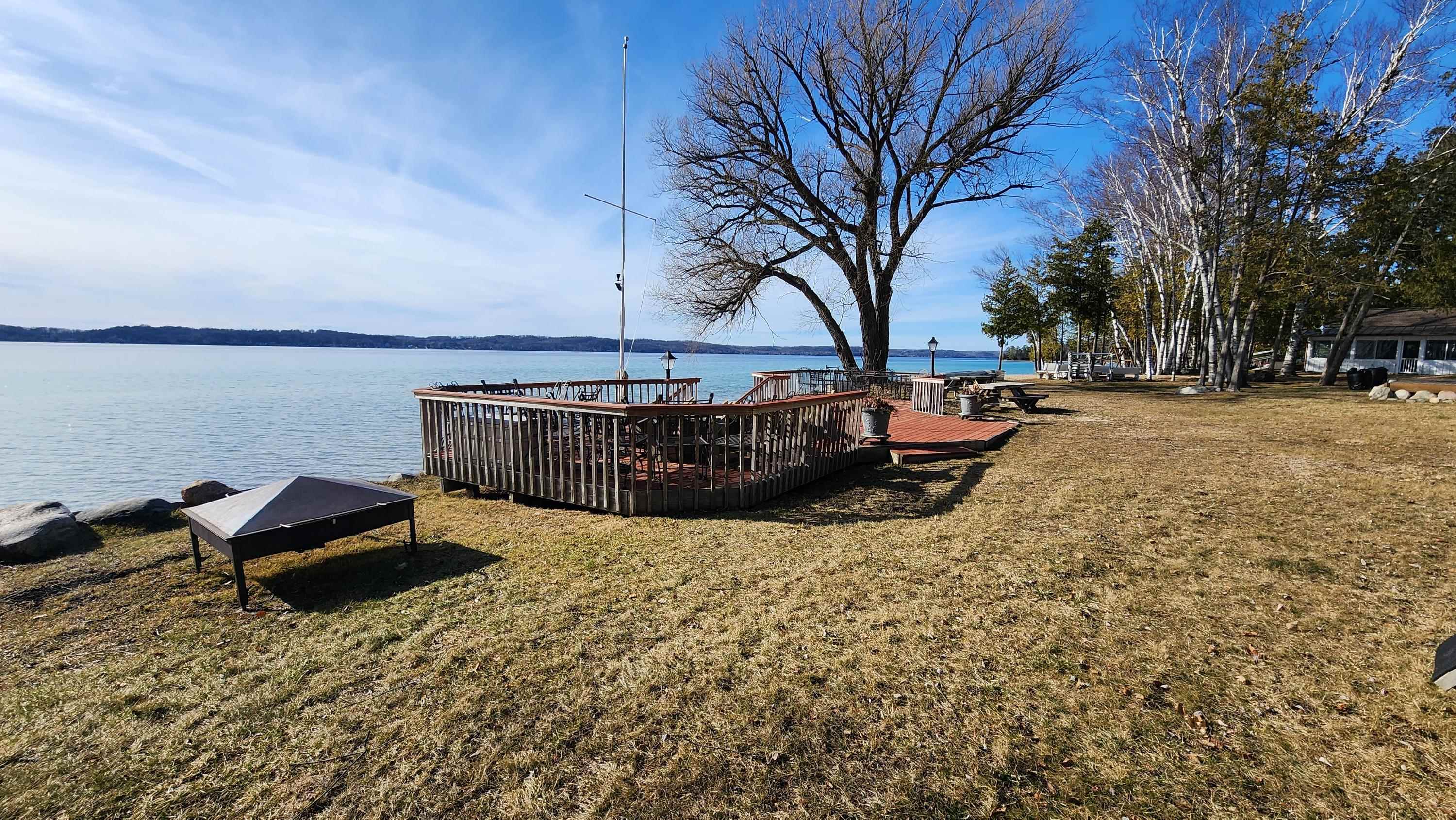 00 S East Torch Lake Drive