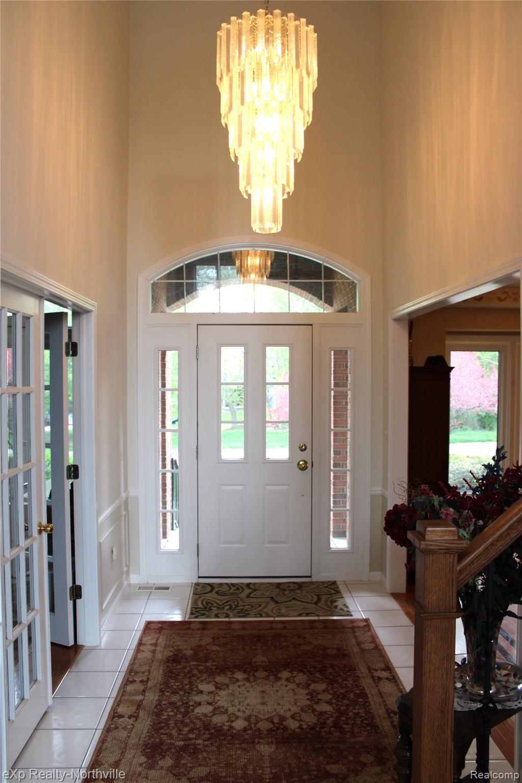 47671 Stratford Drive