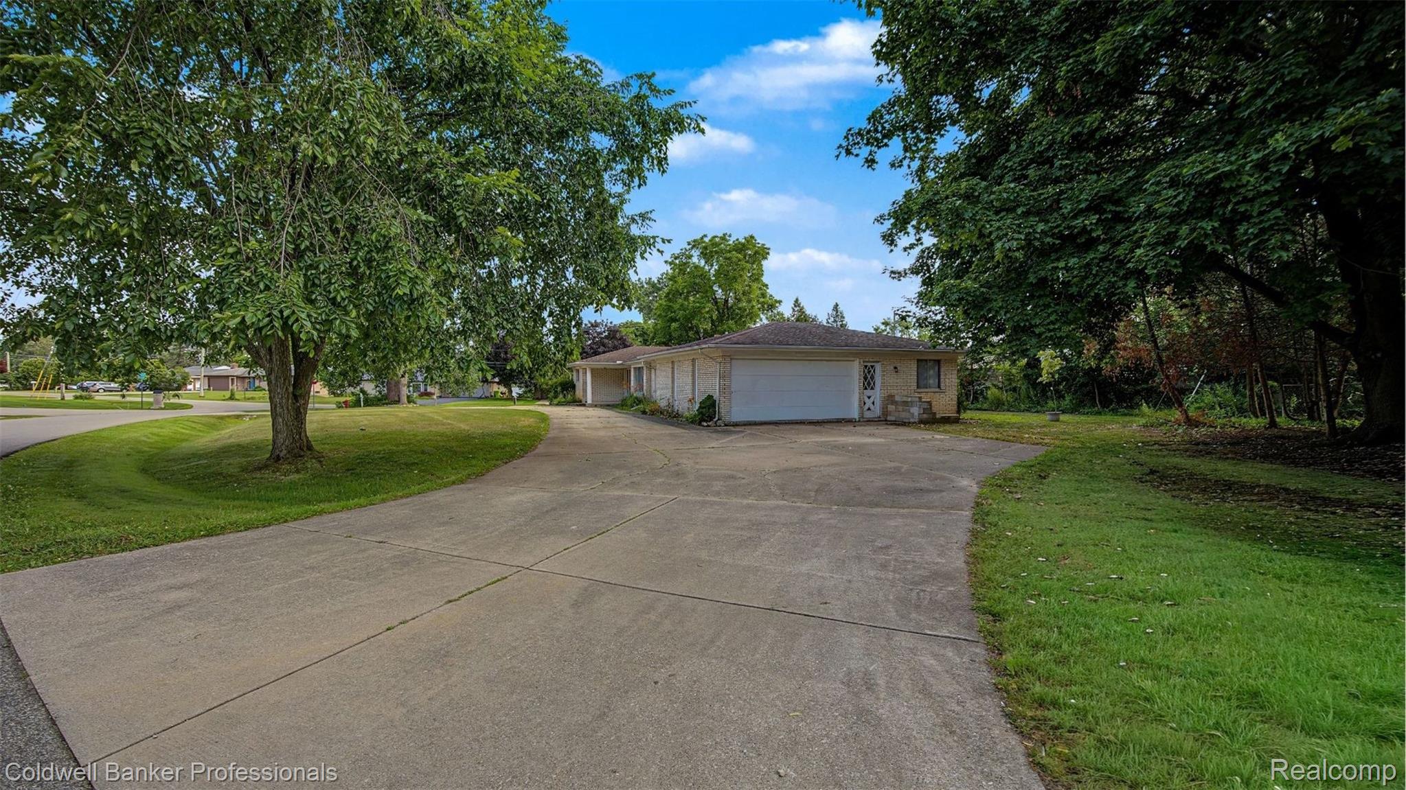 430 Spezia Drive