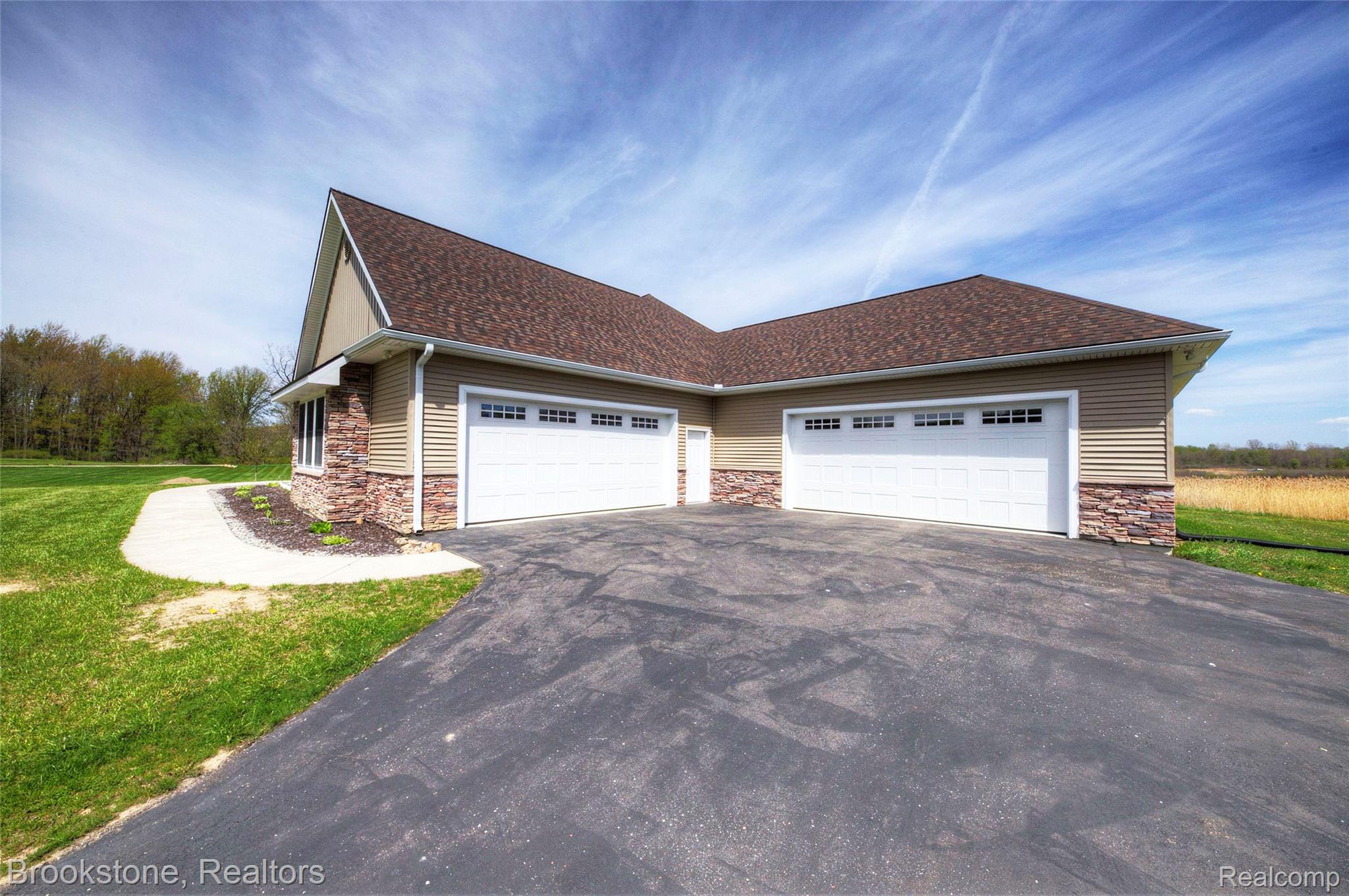 1266 Christine Drive