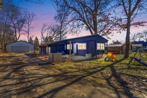 2687 Brad Place Brighton Township MI 48114