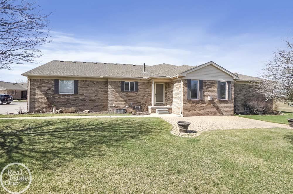 30601 Victoria Court