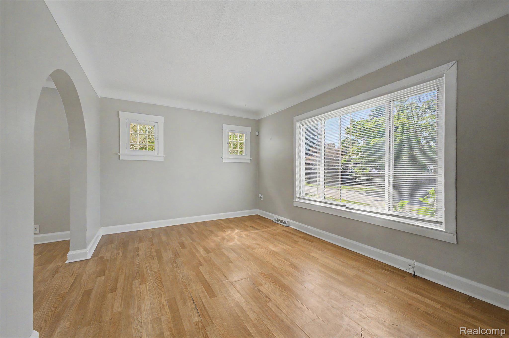 1301 E Muir Ave.
