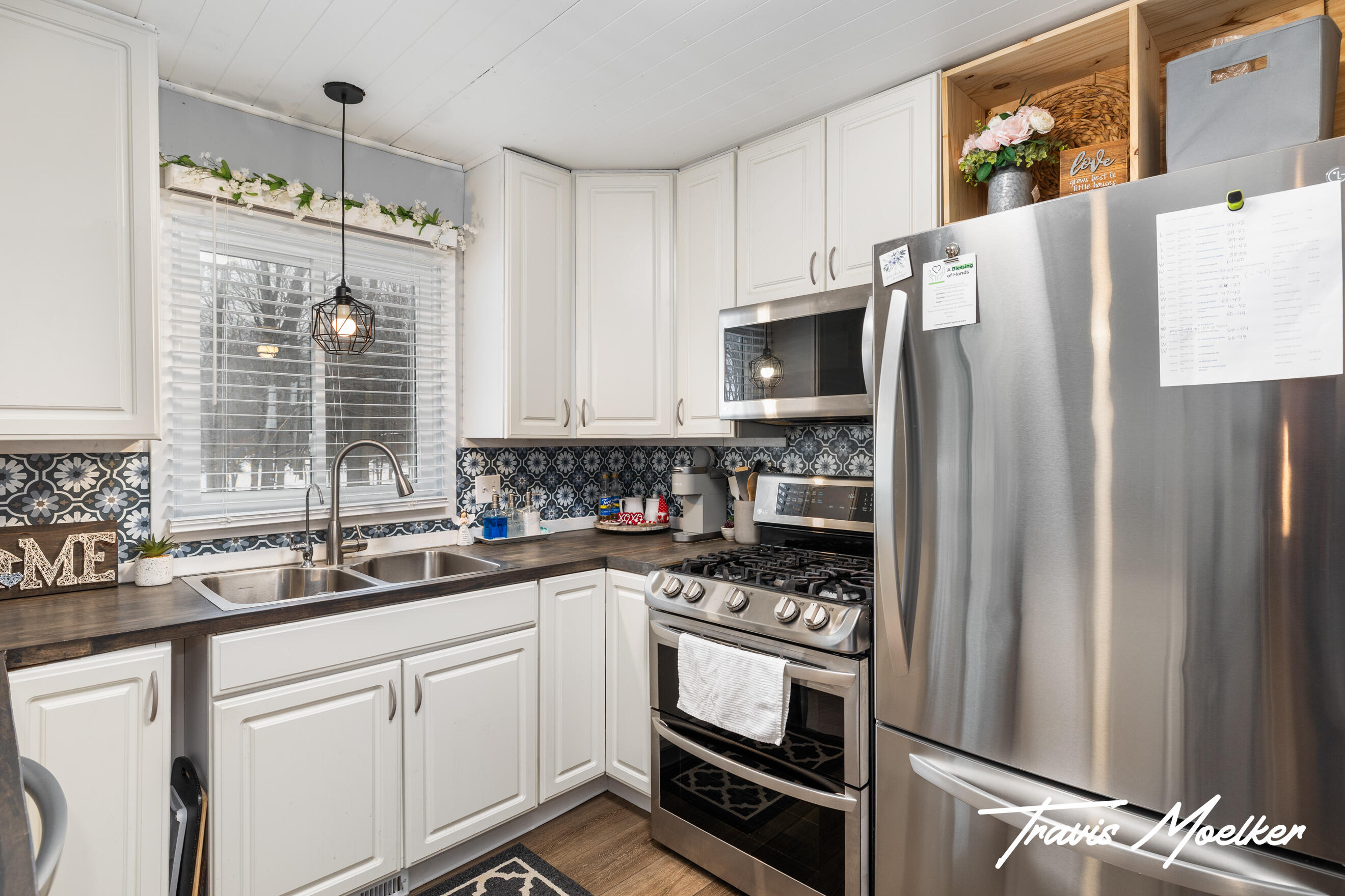 2953 Willow Creek Drive SW