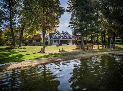 6783 Sunset Cove Cove NE Cannon Township MI 49341