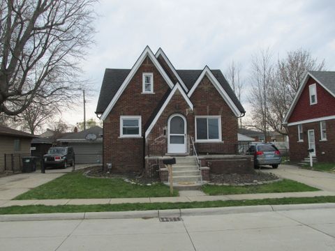 23008 PLEASANT Street St Clair Shores City MI 48080