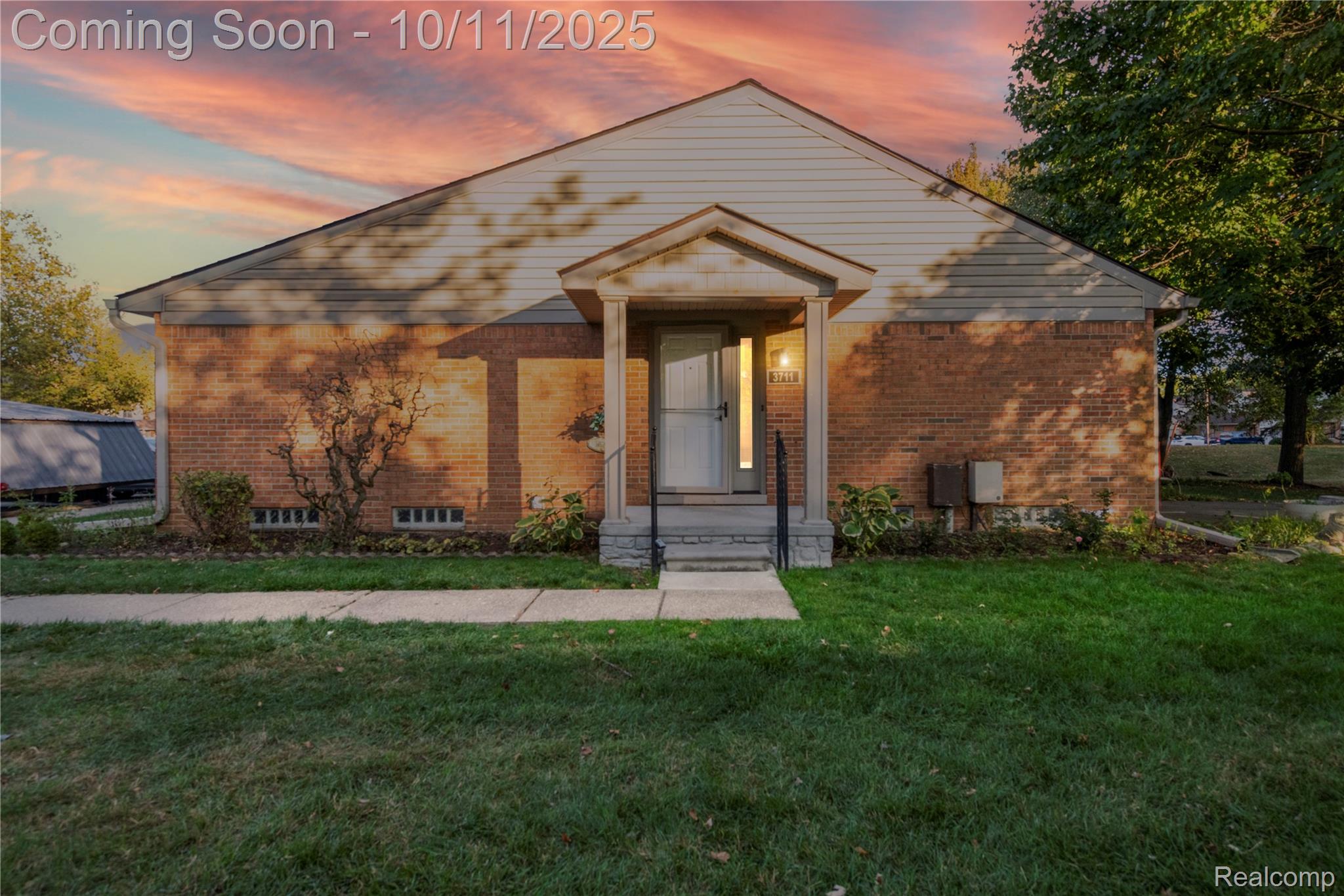 3711 Old Creek Road