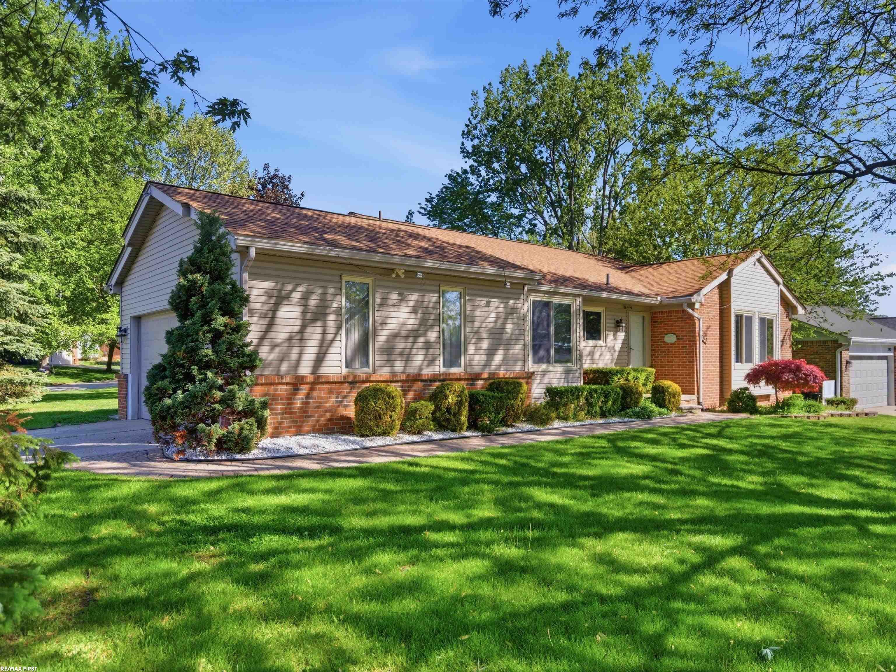 2250 Highsplint Drive