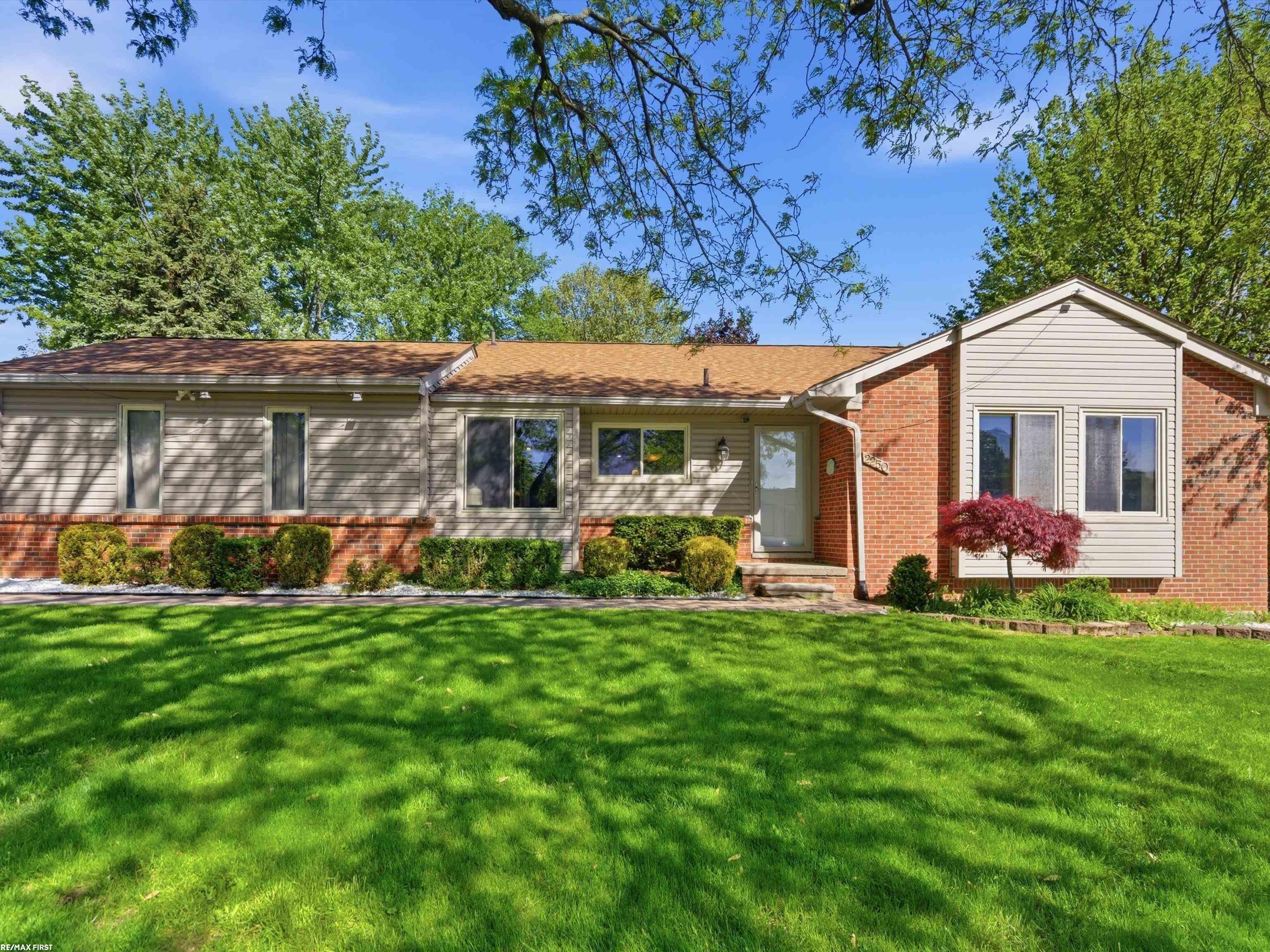2250 Highsplint Drive