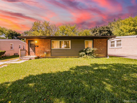 477 MOORE ST, PONTIAC, MI 48342 - Image 659d48d405e971f0701290ba8e9db910/152881149