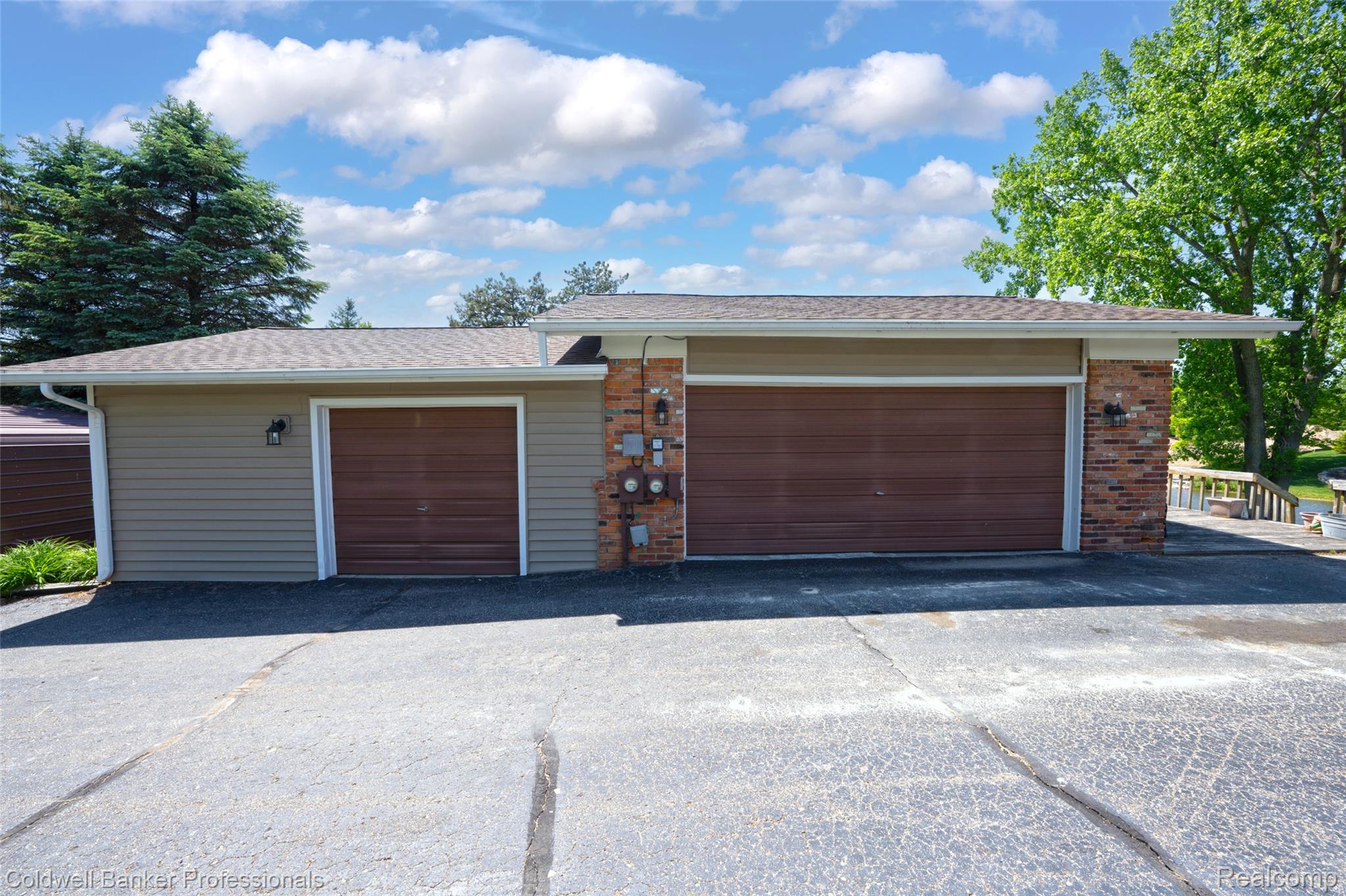 1844 Harwood Drive