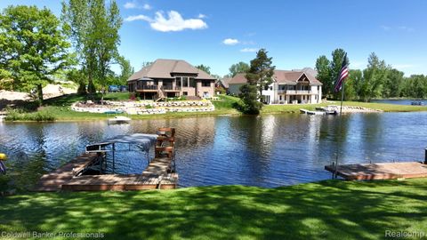 Tiny photo for 1844 Harwood Drive, Oxford Charter Township, MI 48371 (MLS # 20261038802)