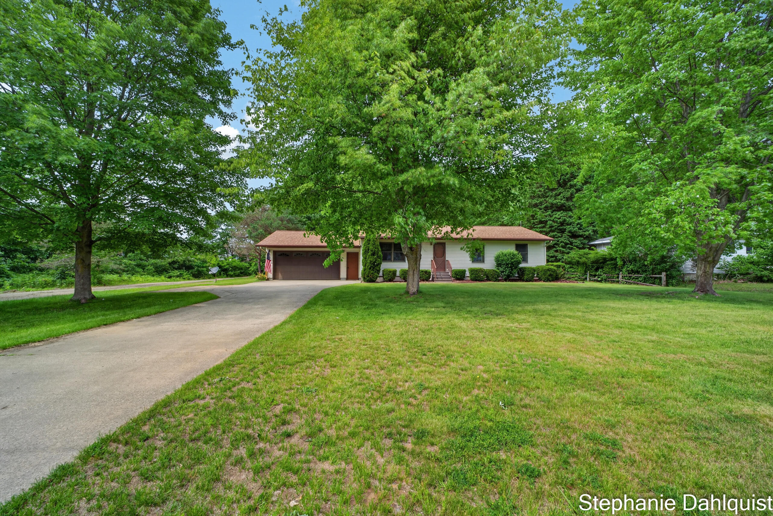 1646 W Giles Road