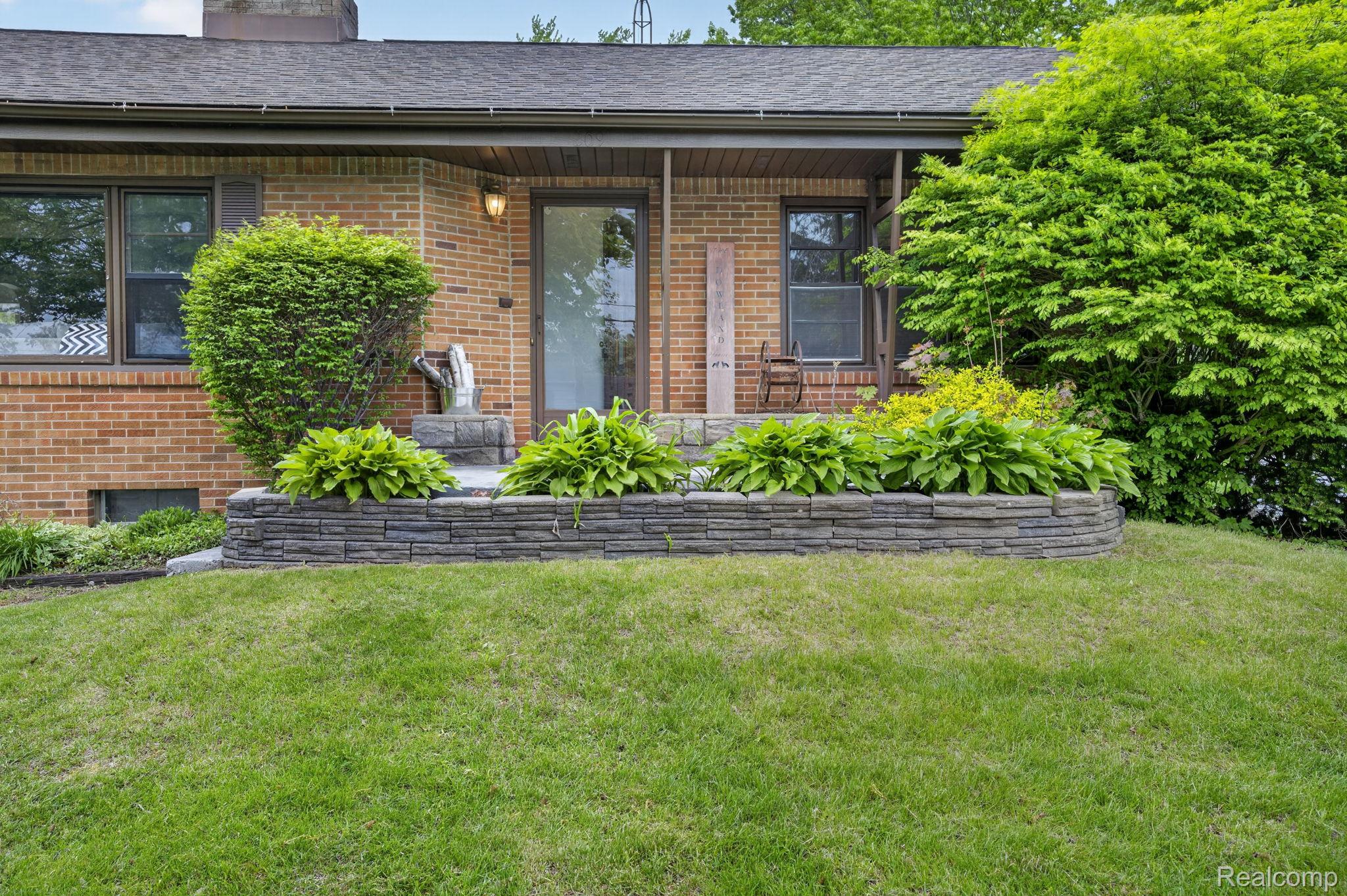 1209 Beatrice Street